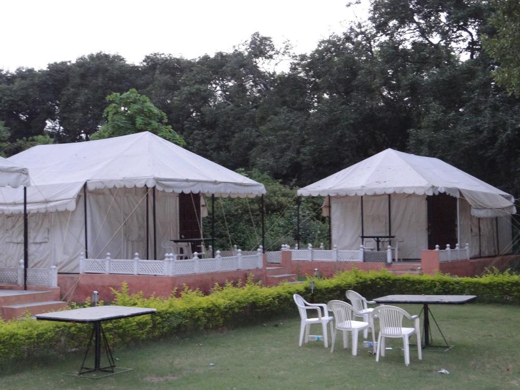 The Aravali Tent Resort Udaipur Quarto foto