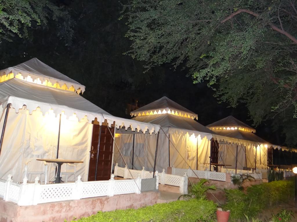 The Aravali Tent Resort Udaipur Quarto foto